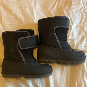 Cat & Jack Black Kids Snow Boots with Gray Trim